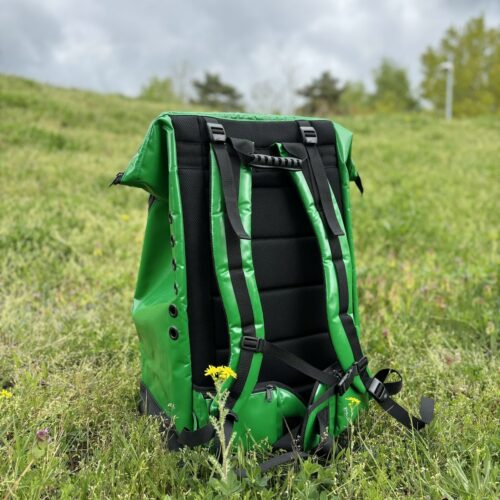 TARIGS 20 kg MountainRock Backpack Grass Green (Back View)