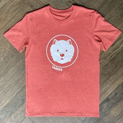 Camiseta ecológica de color salmón con motivo de Westie